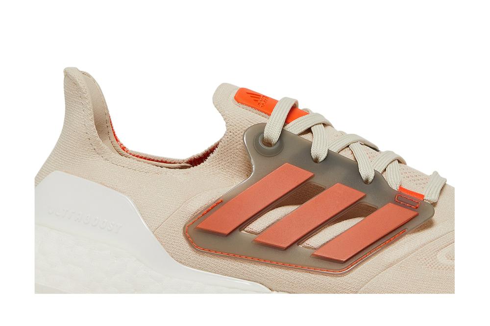 UltraBoost 22 'Aluminium Impact Orange'