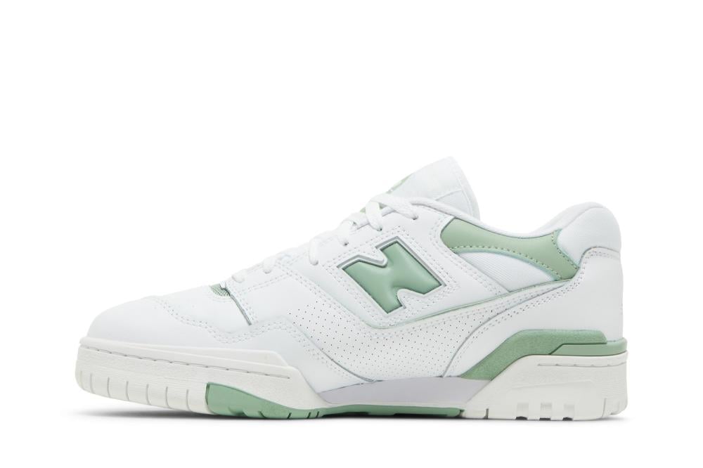 550 'White Mint Green'