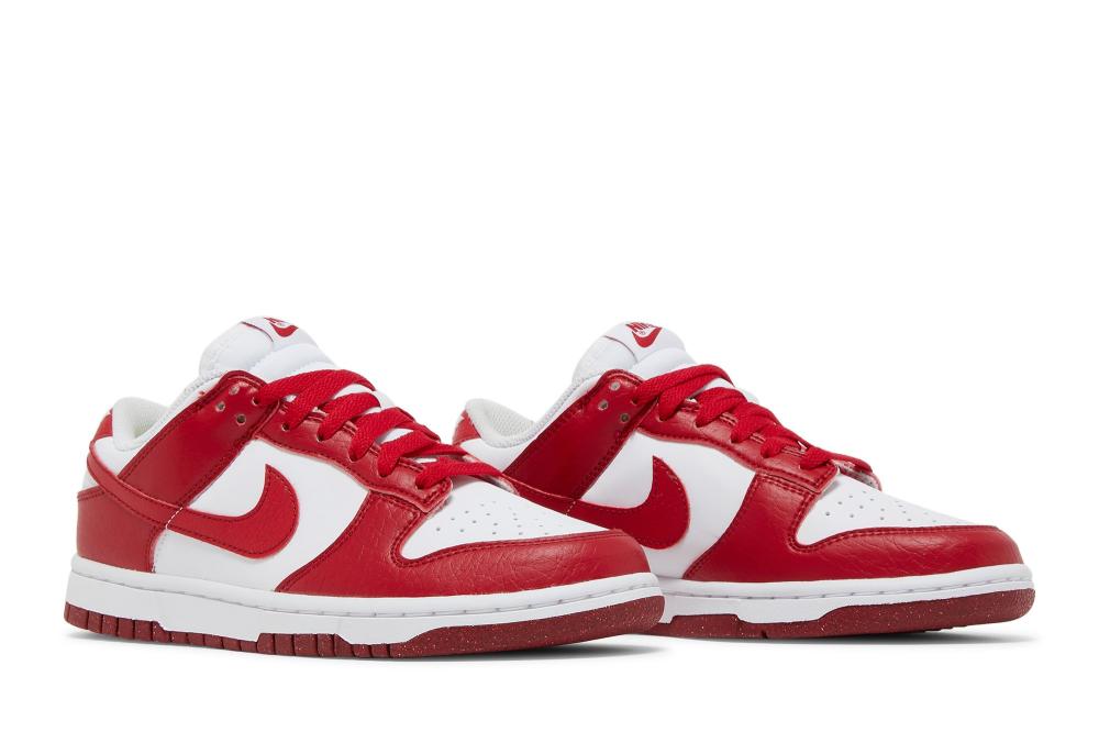 Wmns Dunk Low Next Nature 'Gym Red'