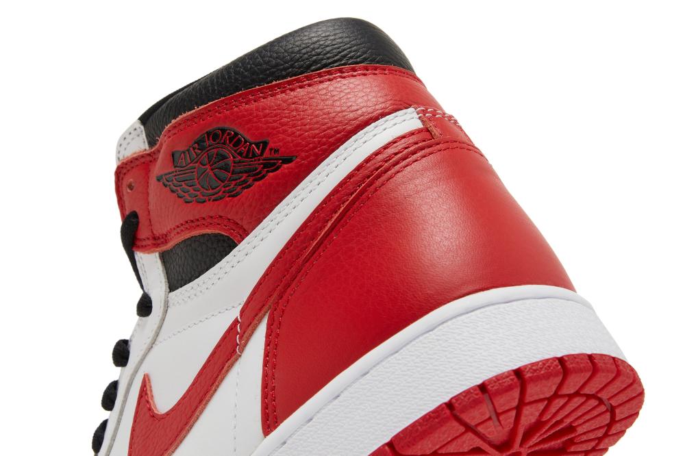 Air Jordan 1 Retro High OG 'Heritage'