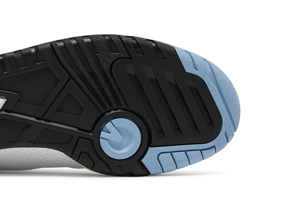 550 'Team Carolina Blue'
