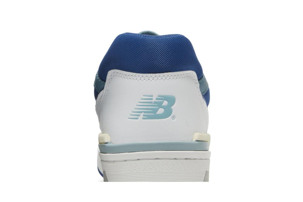 550 'White Blue Groove'