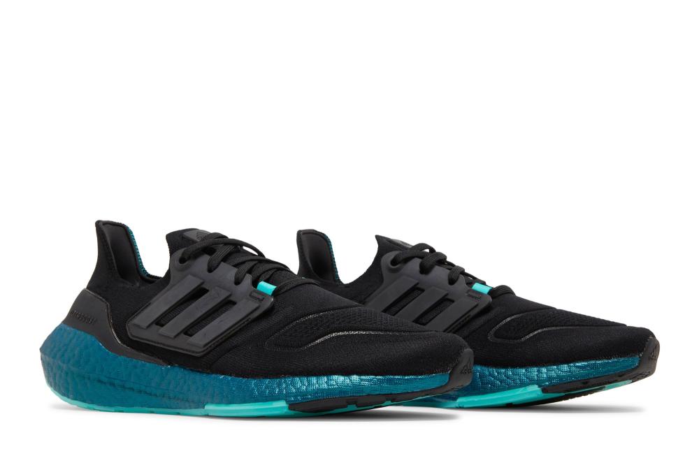UltraBoost 22 'Black Mint Rush'
