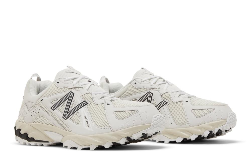 610 'Nimbus Cloud Black'