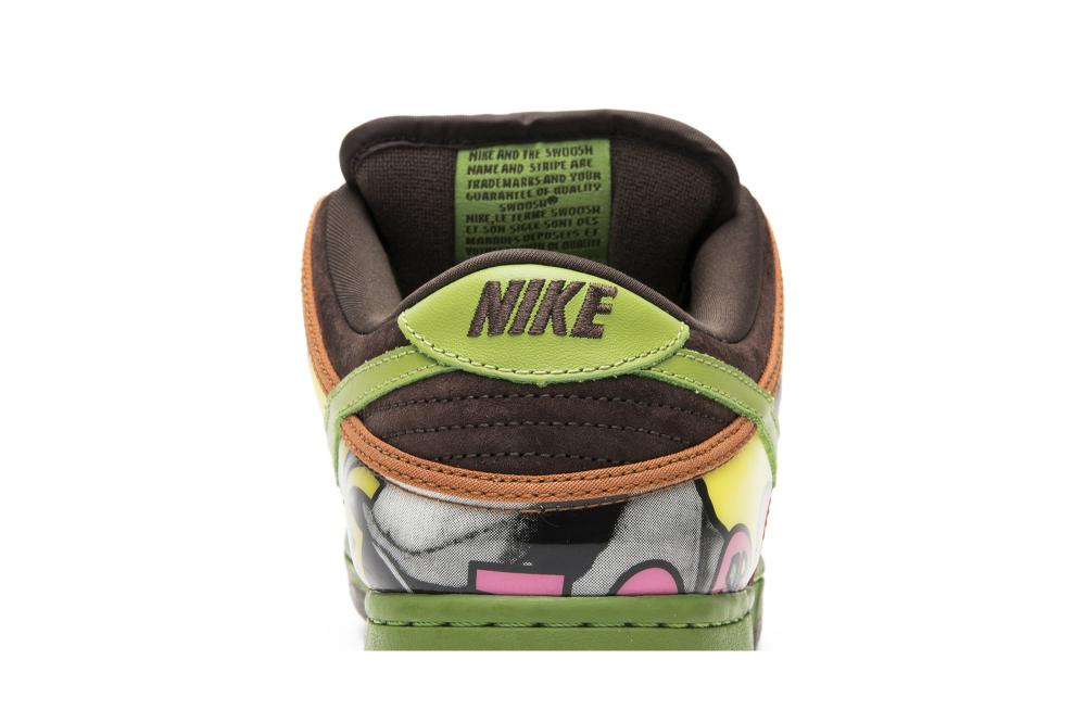 SB Dunk Low 'De La Soul'