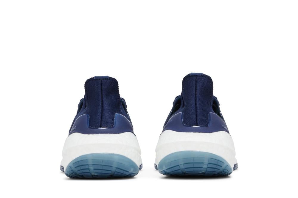 Wmns UltraBoost 22 'Collegiate Navy'