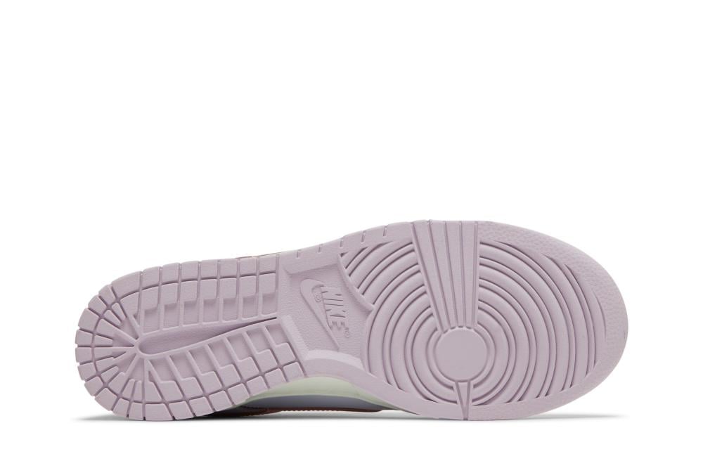 Wmns Dunk Low 'Easter'
