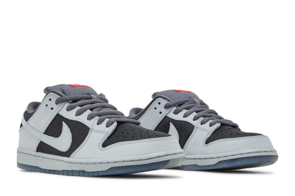 Atlas x Dunk Low Premium SB 'Wolf Grey'