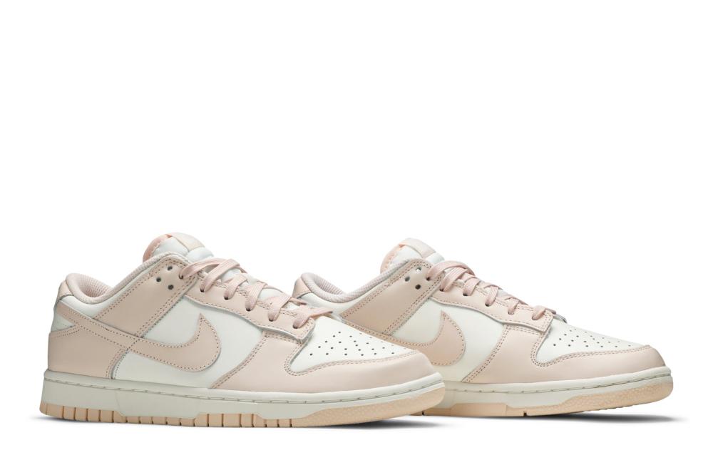 Wmns Dunk Low 'Orange Pearl'