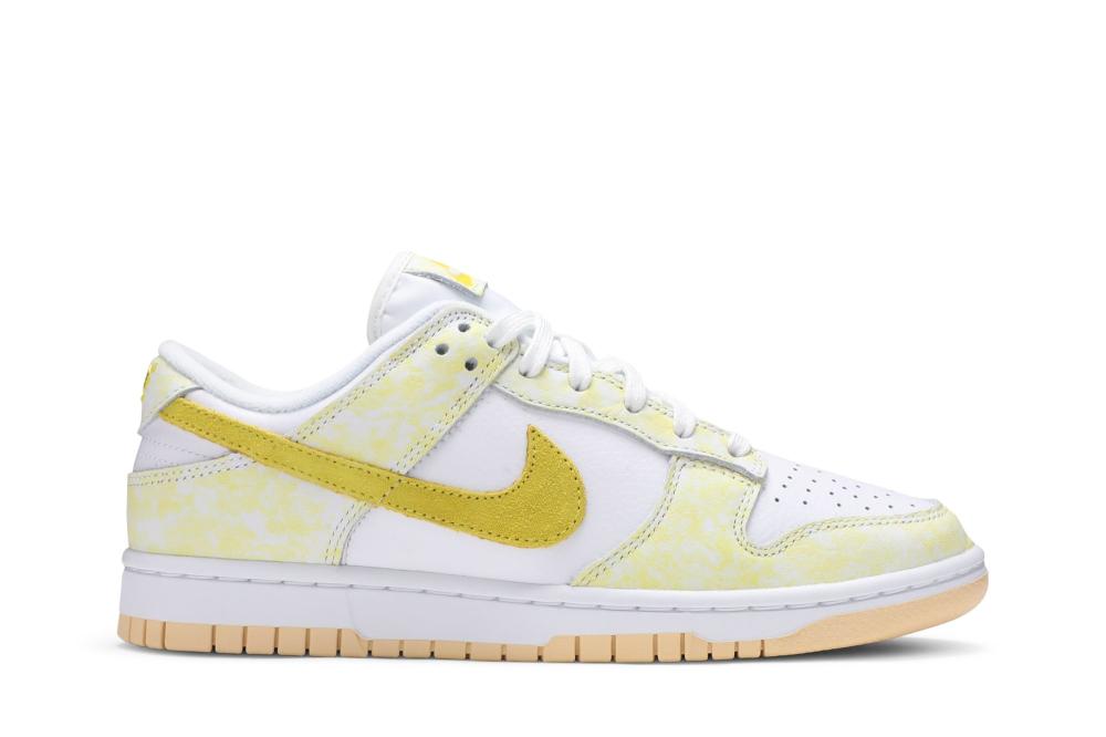 Wmns Dunk Low OG 'Yellow Strike'