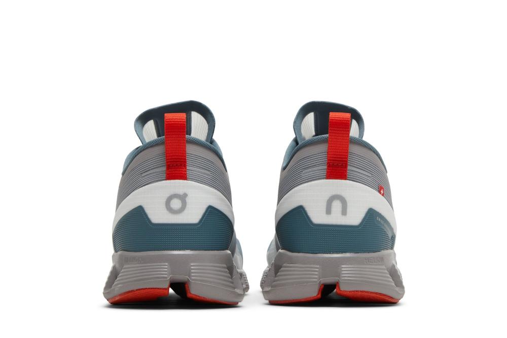 Cloud X Shift 'Alloy Red'
