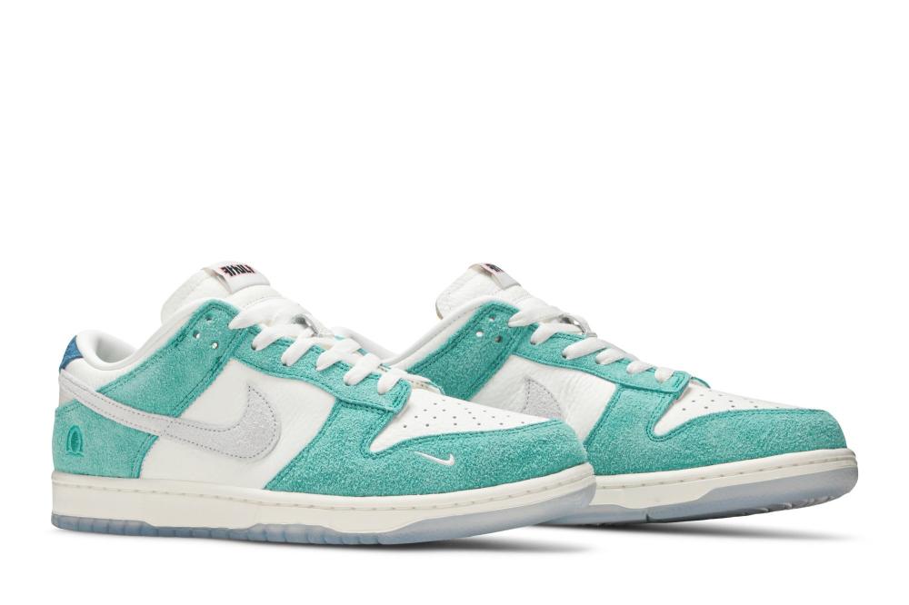 Kasina x Dunk Low 'Road Sign'