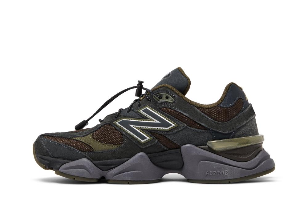 9060 'Blacktop Dark Moss'