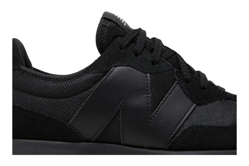 327 'Triple Black'