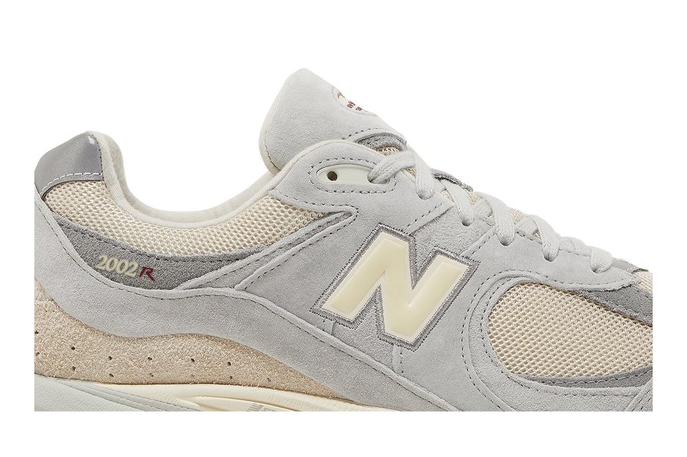 2002R 'Lunar New Year - Concrete'