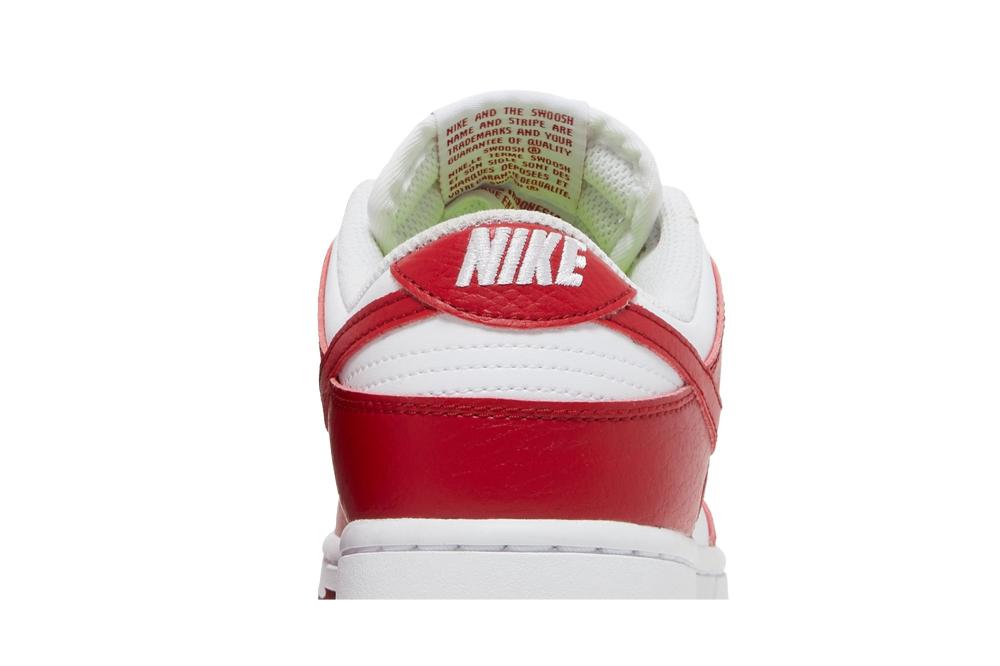 Wmns Dunk Low Next Nature 'Gym Red'