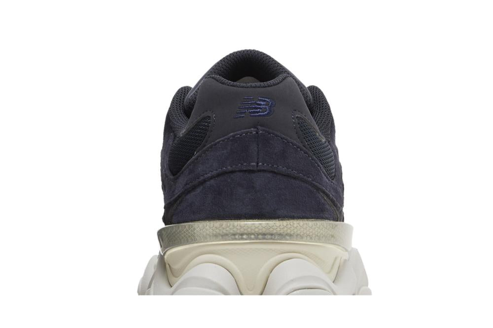 9060 'Eclipse Navy'