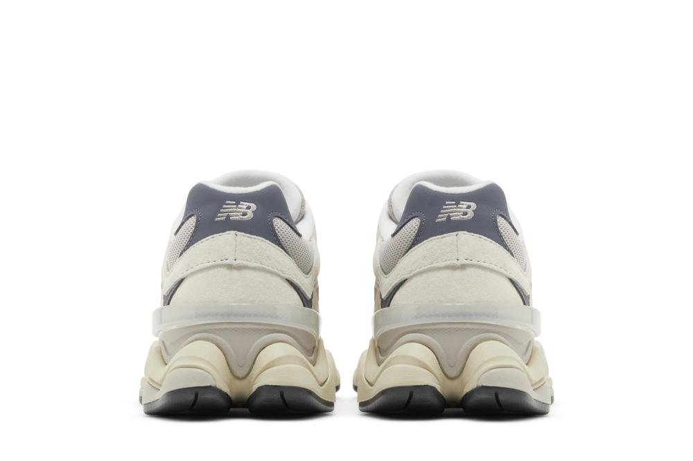 9060 'Moonrock Linen'