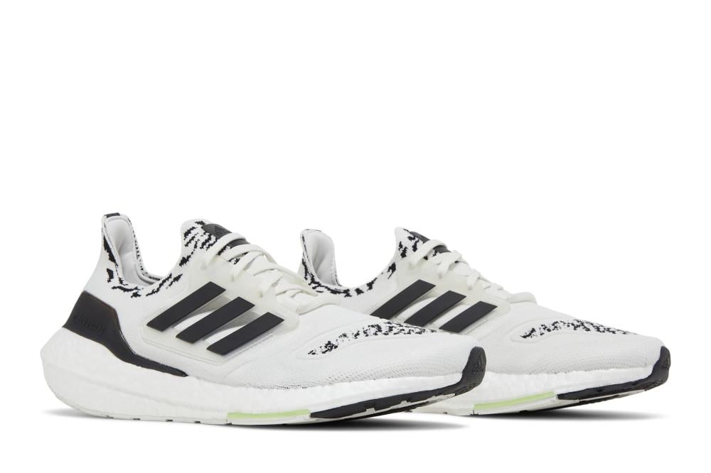 UltraBoost 22 'Non Dyed Zebra'