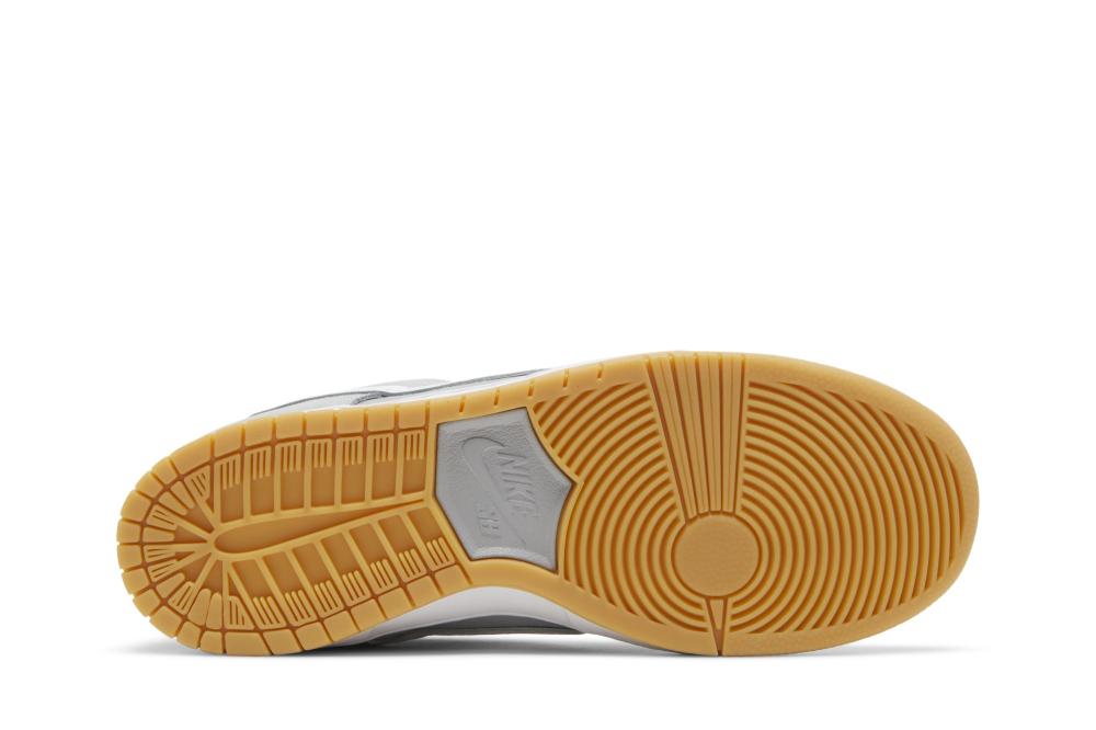 Dunk Low Pro ISO SB 'Wolf Grey Gum'