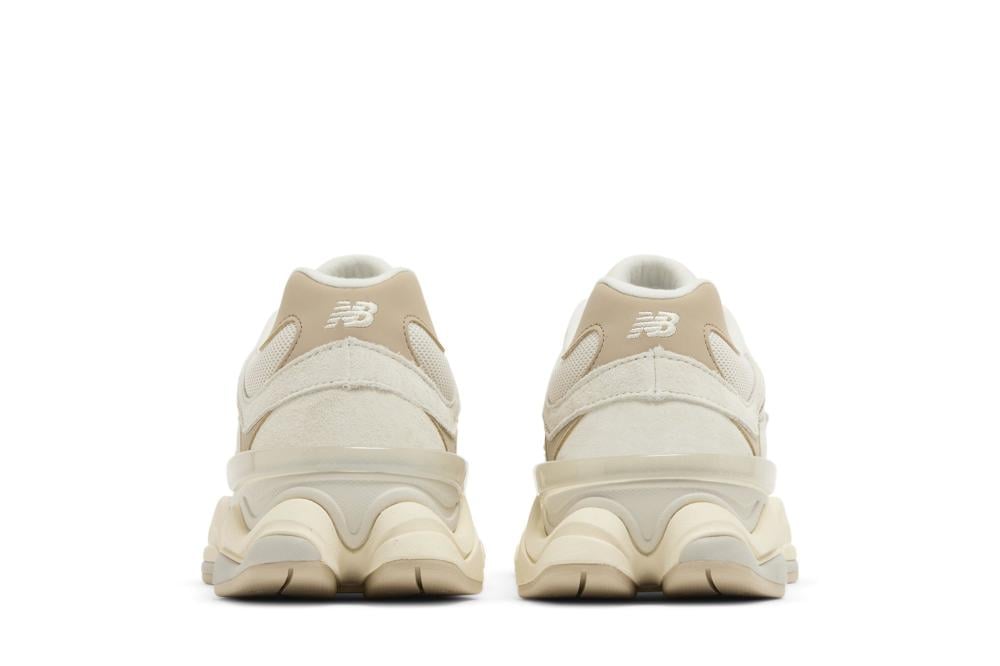 9060 'Sea Salt Brown'