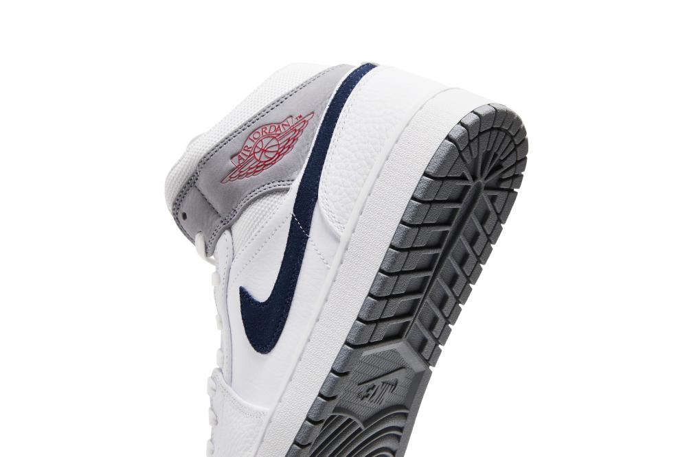 Air Jordan 1 Mid 'Paris'