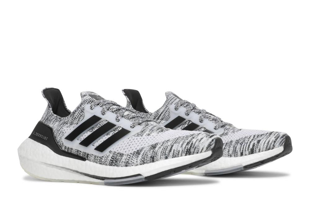 UltraBoost 21 'White Black'