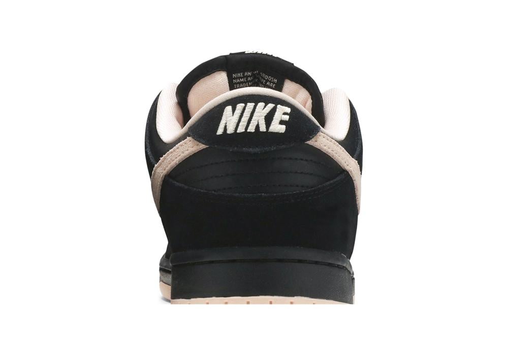 Dunk Low SB 'Black Coral'