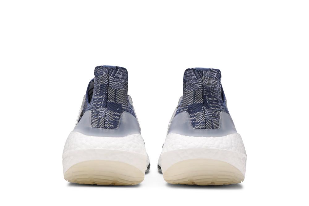 UltraBoost 21 'Sashiko'