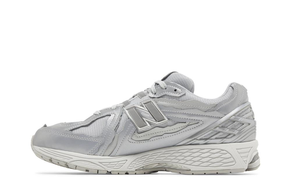1906D 'Protection Pack - Silver Metallic'