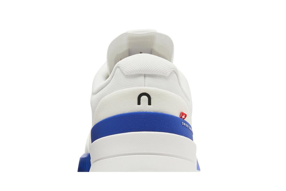 The Roger Pro 2 Clay 'White Indigo'