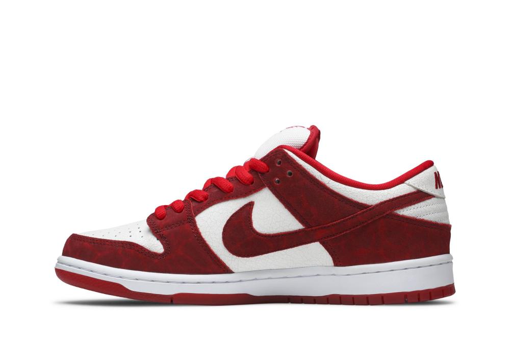 Dunk Low Premium SB 'Valentine's Day 2014'