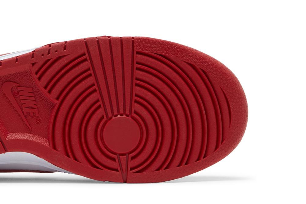 Dunk Low 'Gym Red'