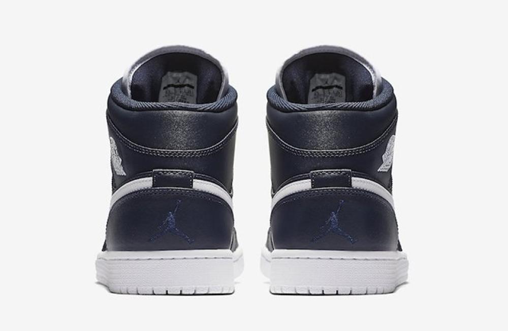 Air Jordan 1 Retro Mid 'Obsidian'
