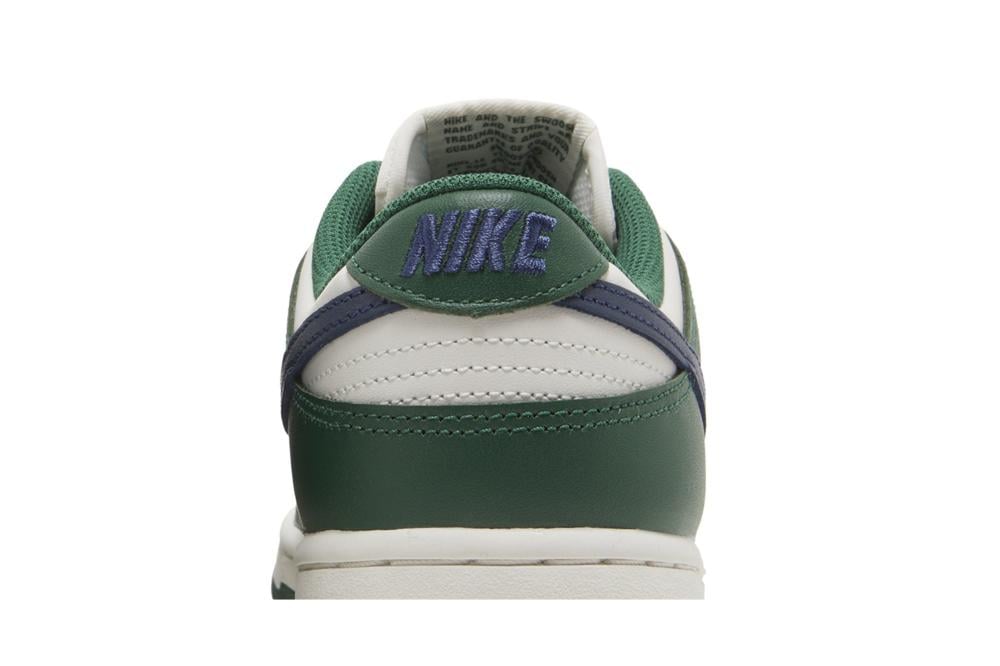 Wmns Dunk Low 'Gorge Green'